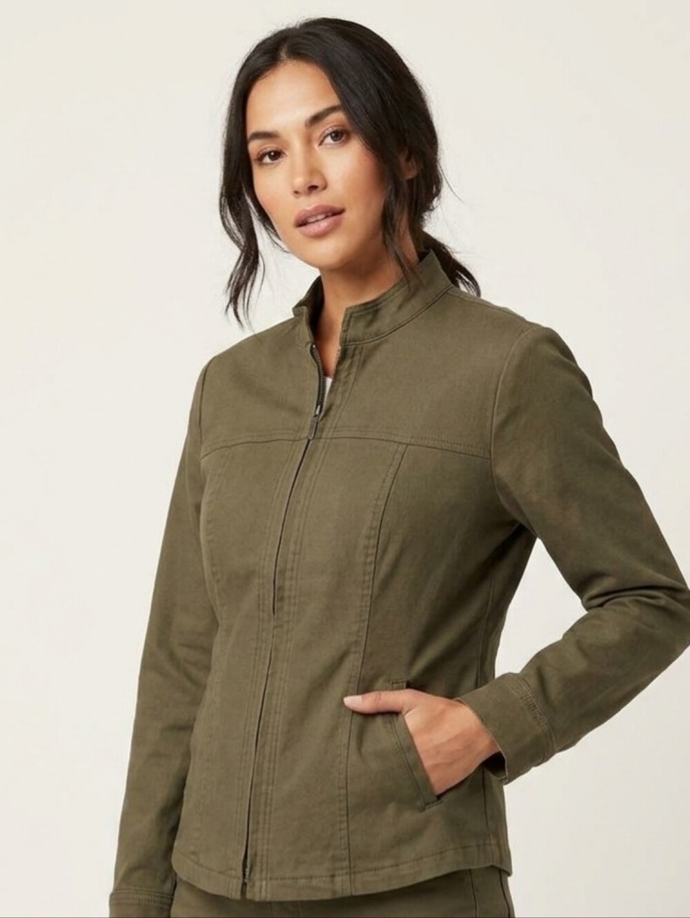 Arvida Light Fitted Jacket